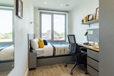 Gold Plus En suite at Great Court, 78 Rolls Road, Bermondsey, London, SE15DU - Image 3